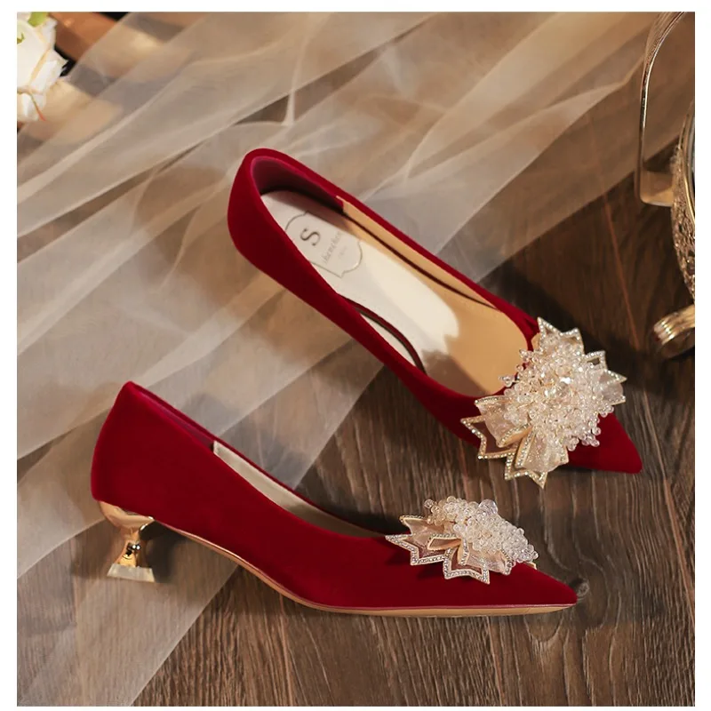 

Свадебные туфли, китайские замшевые туфли с острым носком, туфли на высоком каблуке с неглубоким носком, 2025 г.