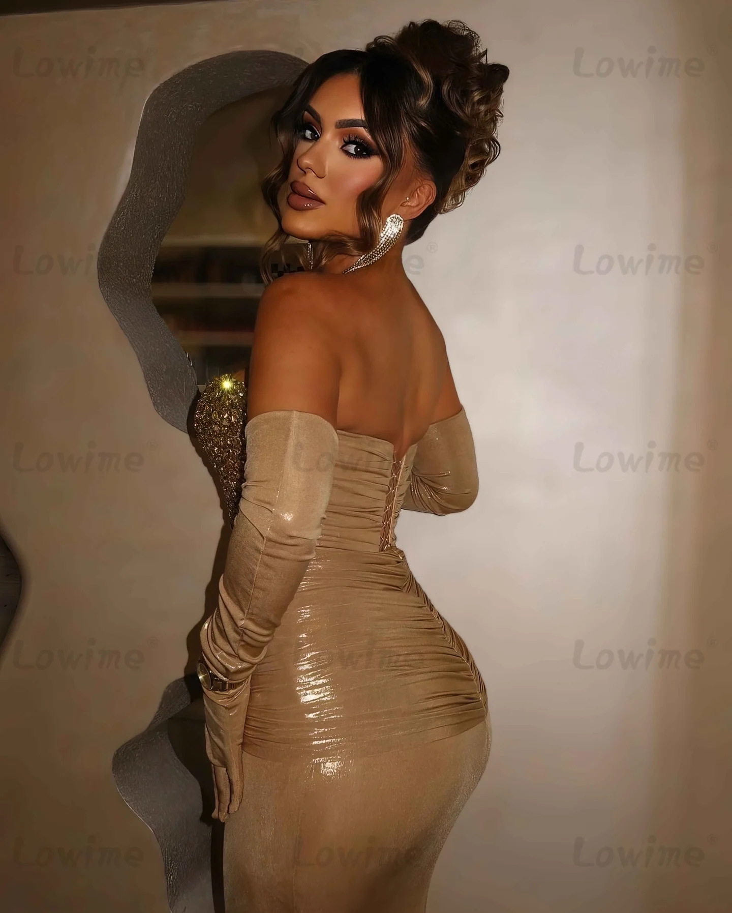 2025 Newest High Fashion Gold Party Dress Full Crystals Sparkly Mermaid Long Prom Dresses Customized Arabic Evening Gowns Robes