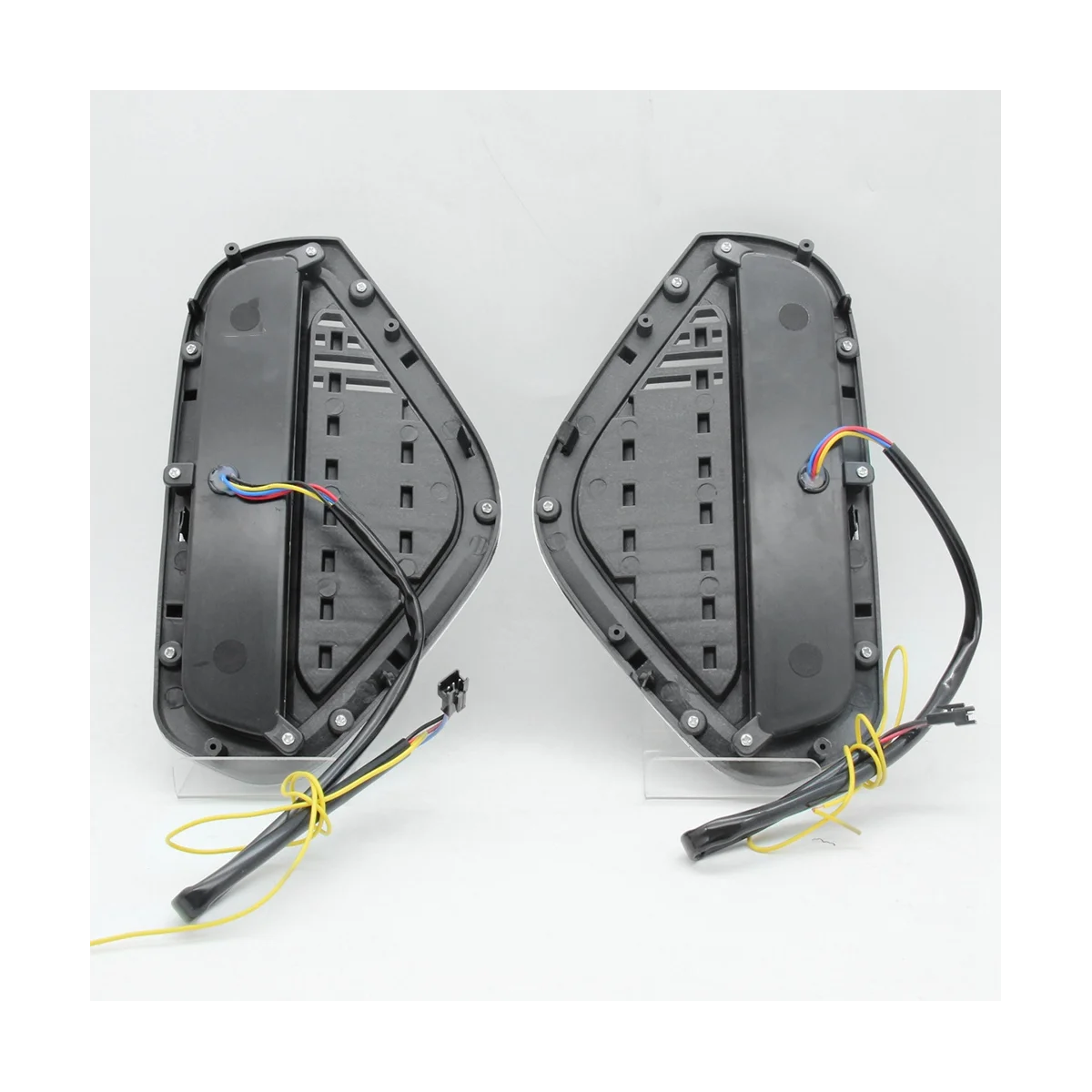 

LED Daytime Running Lights Streaming Turning Lights 3-Color Lights Car Supplies