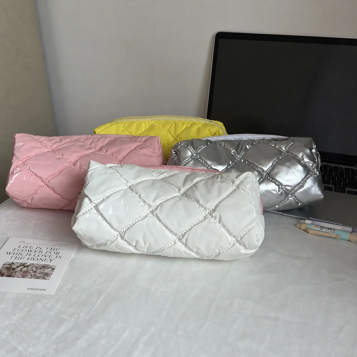 Portable Stationery Bag Lightweight Quilted Pencil Bag School Stationery Storage Bag Multiple Colors For Desk Small Item Storage