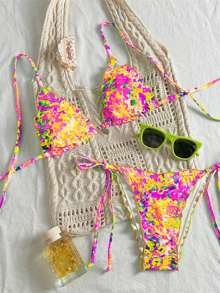 

Сексуальный женский купальник-бикини 2026 с цветочным принтом, рюшами и завязками на шее, раздельный комплект для пляжа, бразильский стиль