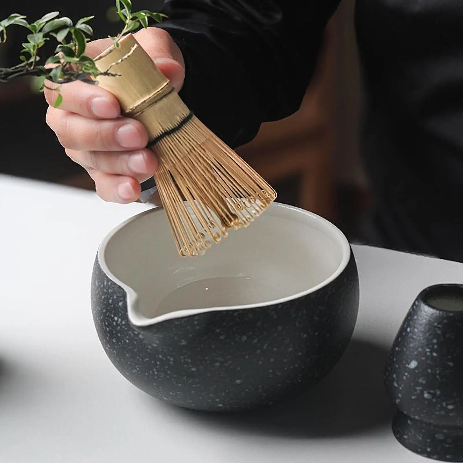 

Japanese Ceramic Matcha Bowl with Pouring Spout Elegant Tea Mixing Bowl for Home Office Kitchen Party