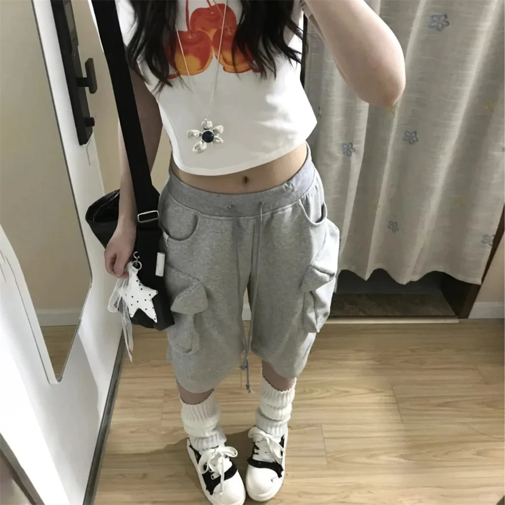 Women's Casual Baggy Capri Pants Summer Y2K Gray Multi Pockets Elastic Waist Wide Leg Cropped Trouser Street Fashion Loose Cargo