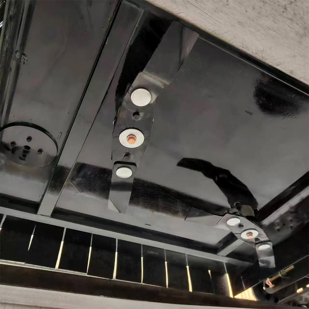 

Customized 1000mm Tracked Off-Road Lawnmower Heavy Duty for Orchards Land Clearing Snow Removal Outdoor Maintenance Equipment