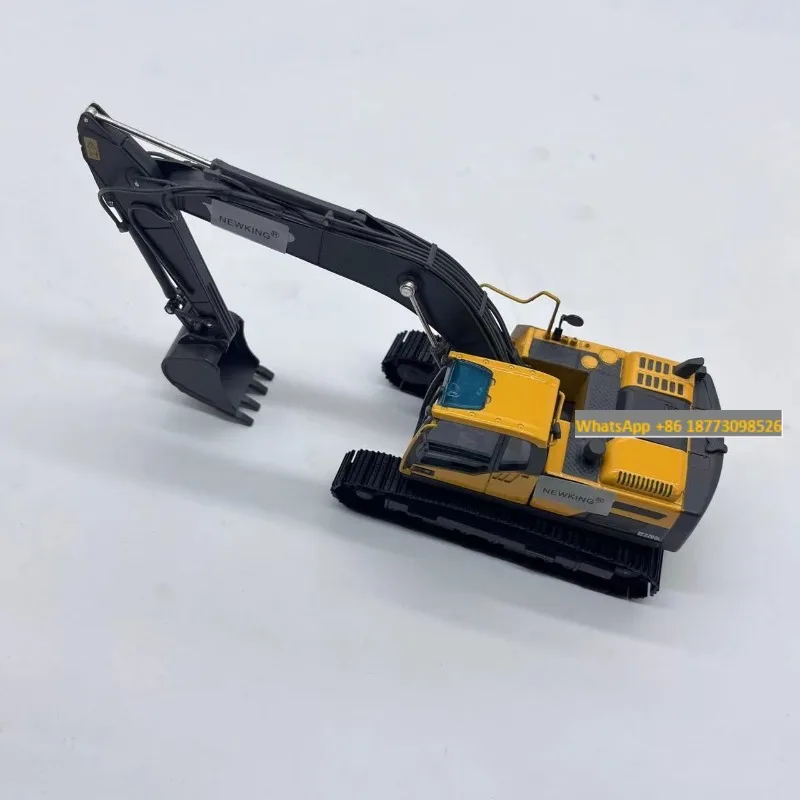 NEWKING  1:50 Volv-o excavator model high imitation die casting metal children toy gift simulation alloy car collection Interior