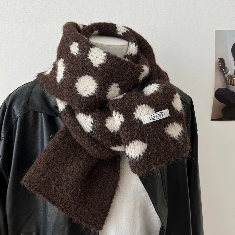Fashionable Polka Dot Pattern Knitted Scarf Warm Soft Neck Warmer Coldproof Neckerchief Scarf Women