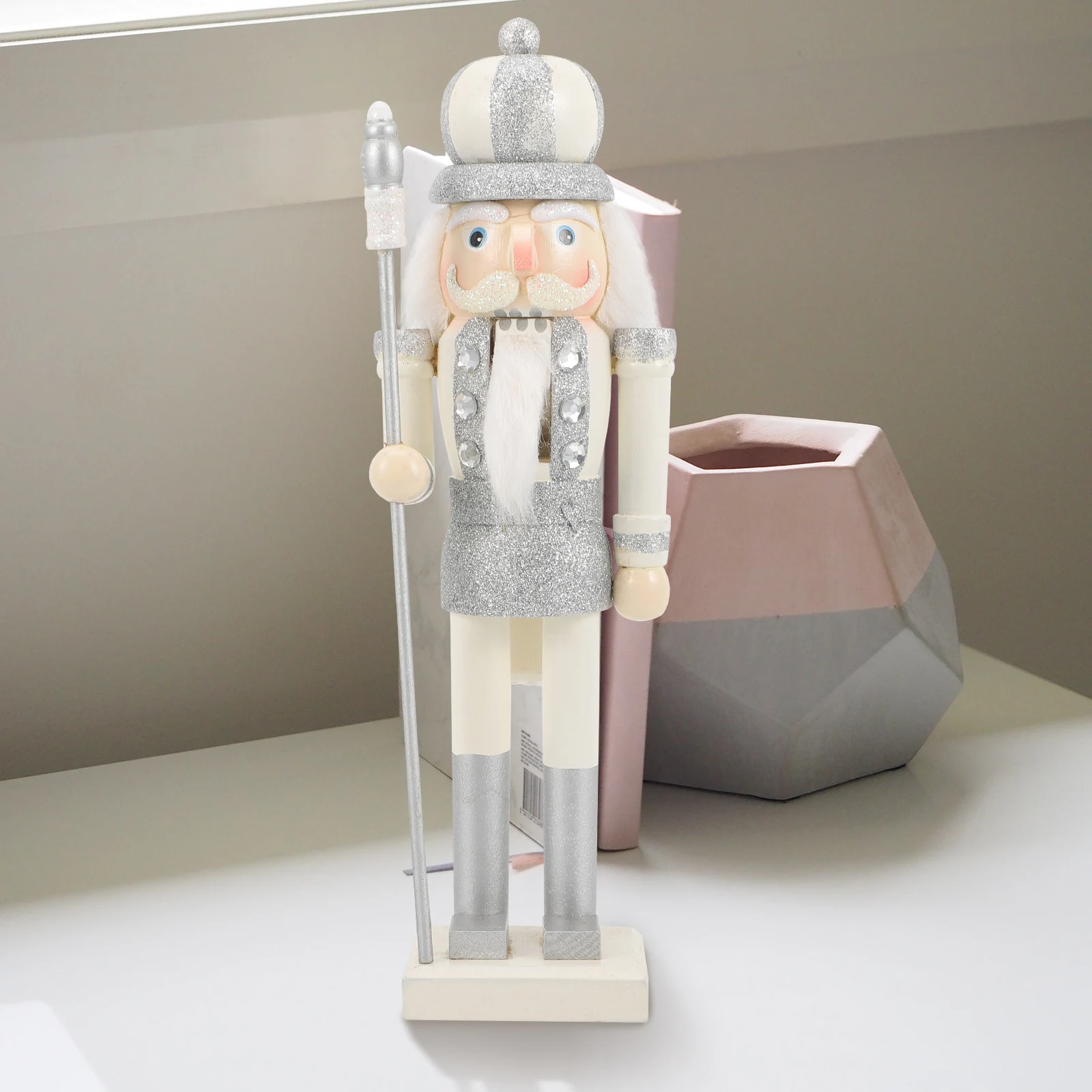 

Wooden Nutcracker Soldier Decor Premium Wood Wedding Desktop Garden Ornament Holiday Nutcracker Decoration Garden Ornament