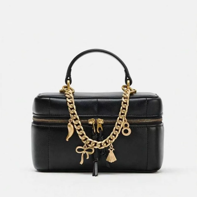Famous Designer Ladies Handbag Collection, Premium Leather Crossbody Bag With Elegant Shoulder Carry Option
