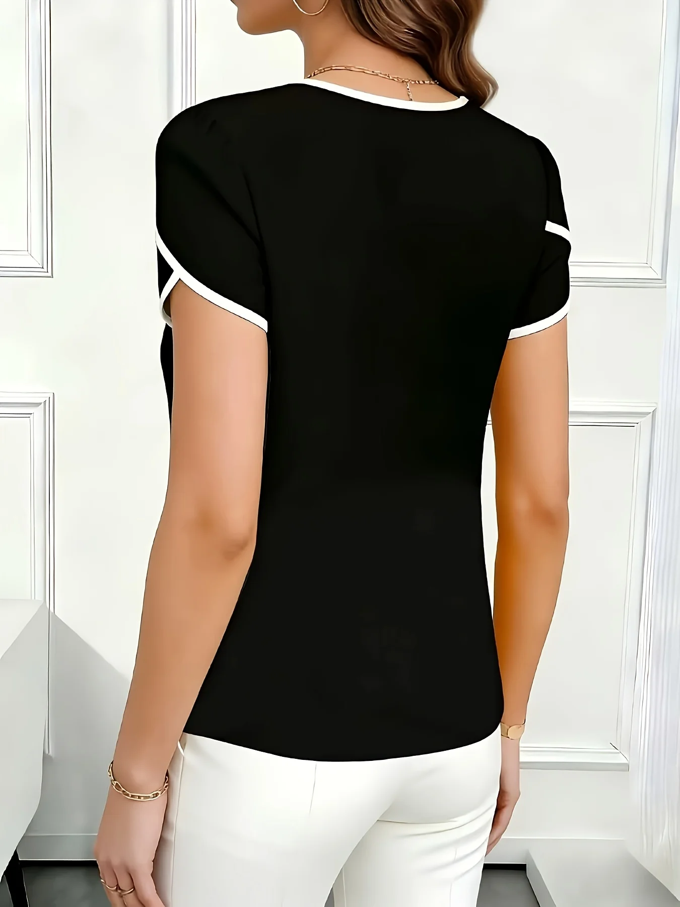 

Temperament Loose Woman Shirt Fashion Casual Blouse Elegant short Sleeve Woman Shirt Holiday Weekend Top