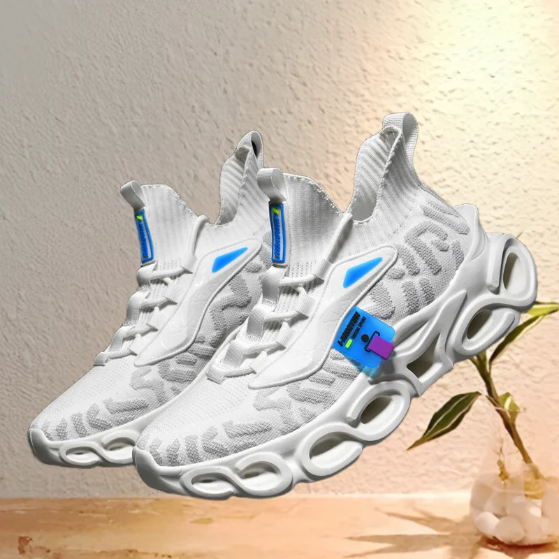 

Trendy and Versatile Casual Shoes Flat Shoes Suitable for Daily Travel Personalized Couple Sports Shoes Comfortable and Durable