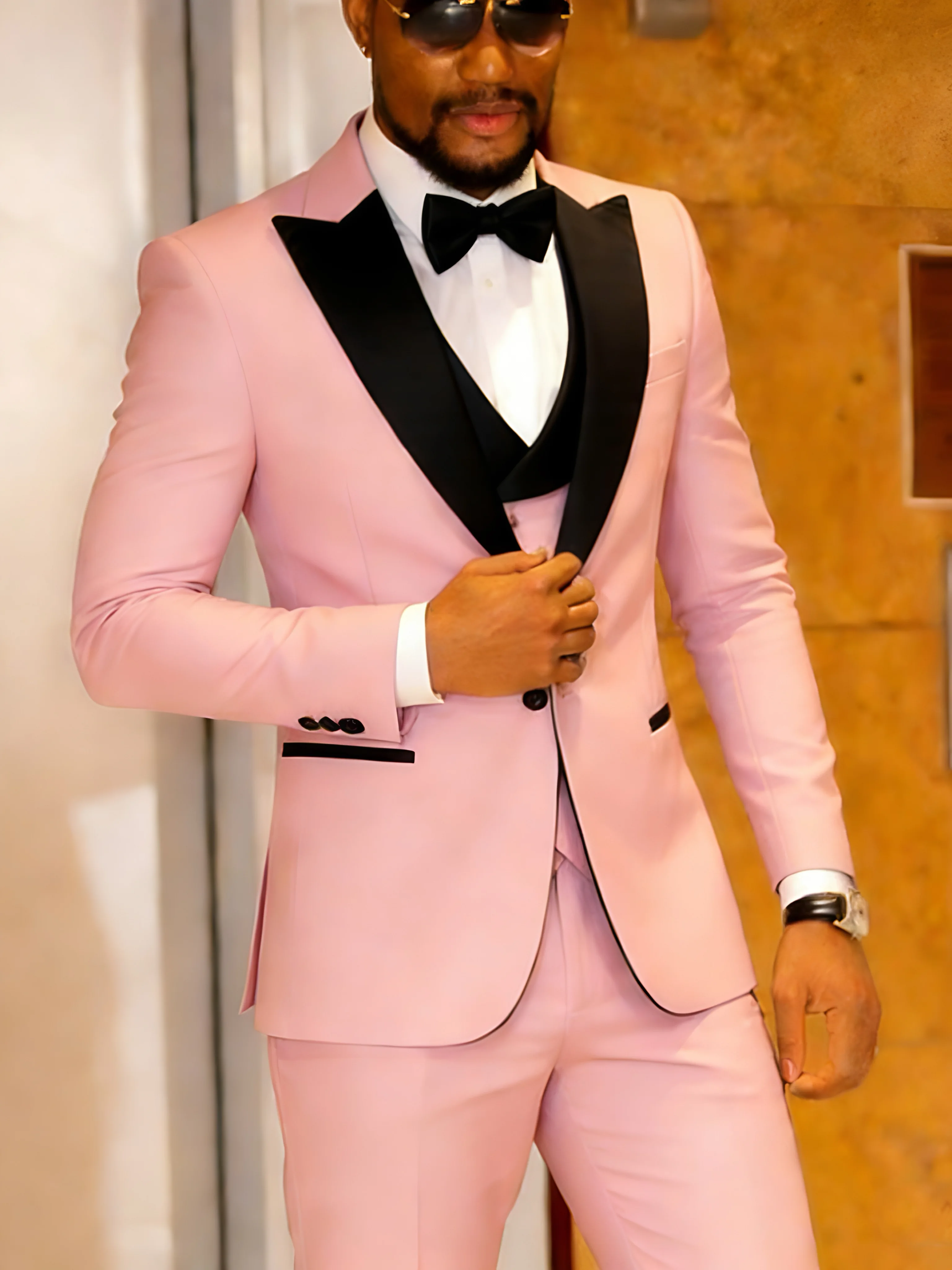 

Mens 3 Piece Tuxedo Set, Shawl Lapel One Button Jacket Vest & Pants, Slim Fit Suit Prom Party Wedding Tux