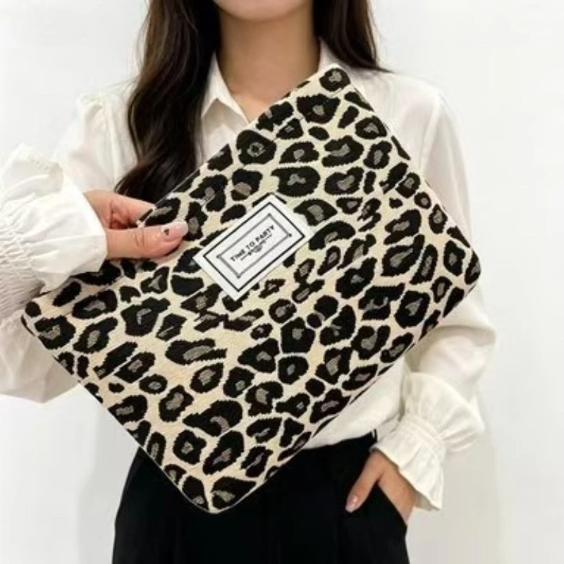 1Pc Leopard Print Makeup Bag Large Capacity Cosmetic Organizer Travel Toiletry Bag Portable Lipstick Cosmetics Storage Pouch