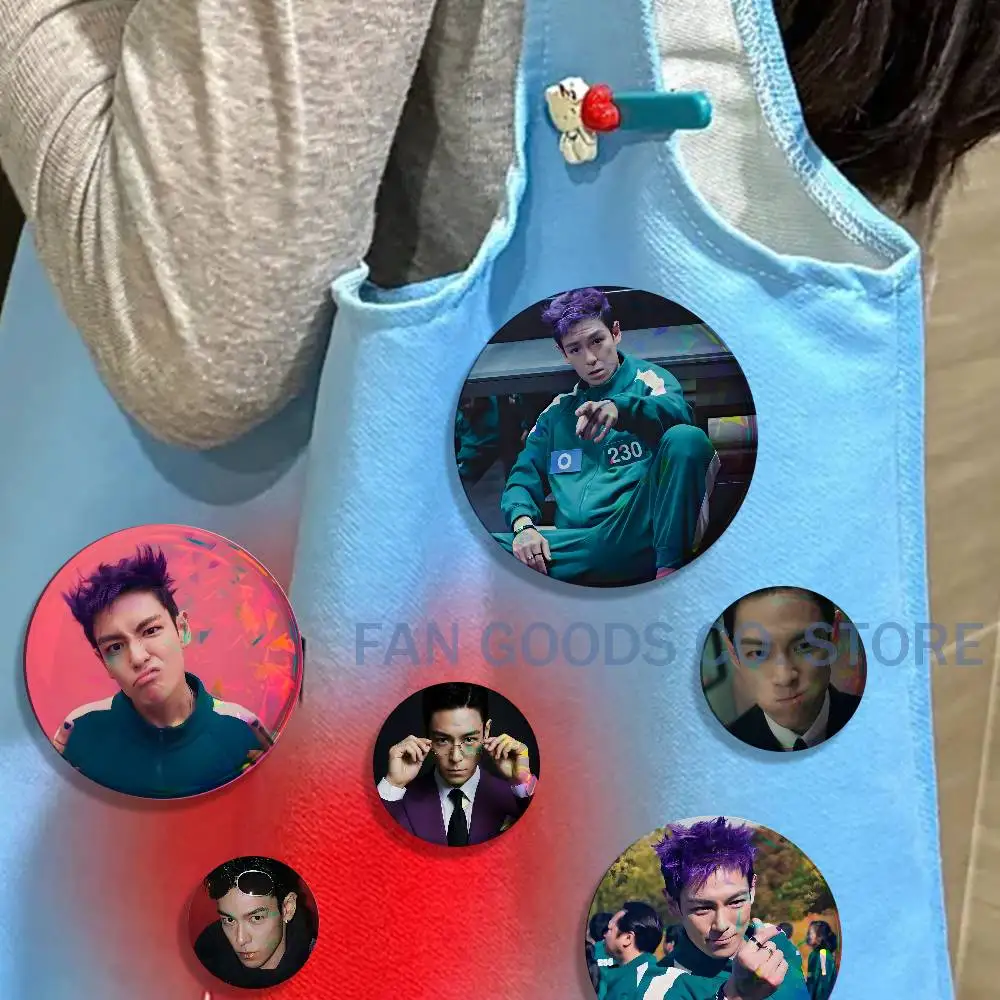 T.O.P C-Choi S-Seung Hyun Badges Creative Tinplate Button Pins Brooch Creative Quotes Badge Clothes Backpack Jewelry Gift