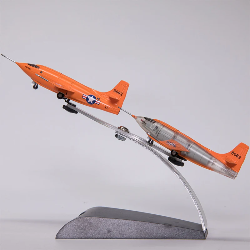 Escala 1:144 Bell X-1 SONICE BREAKER 51021 Modelo de simulação de aeronave de teste supersônico Display estático Brinquedo colecionável presente