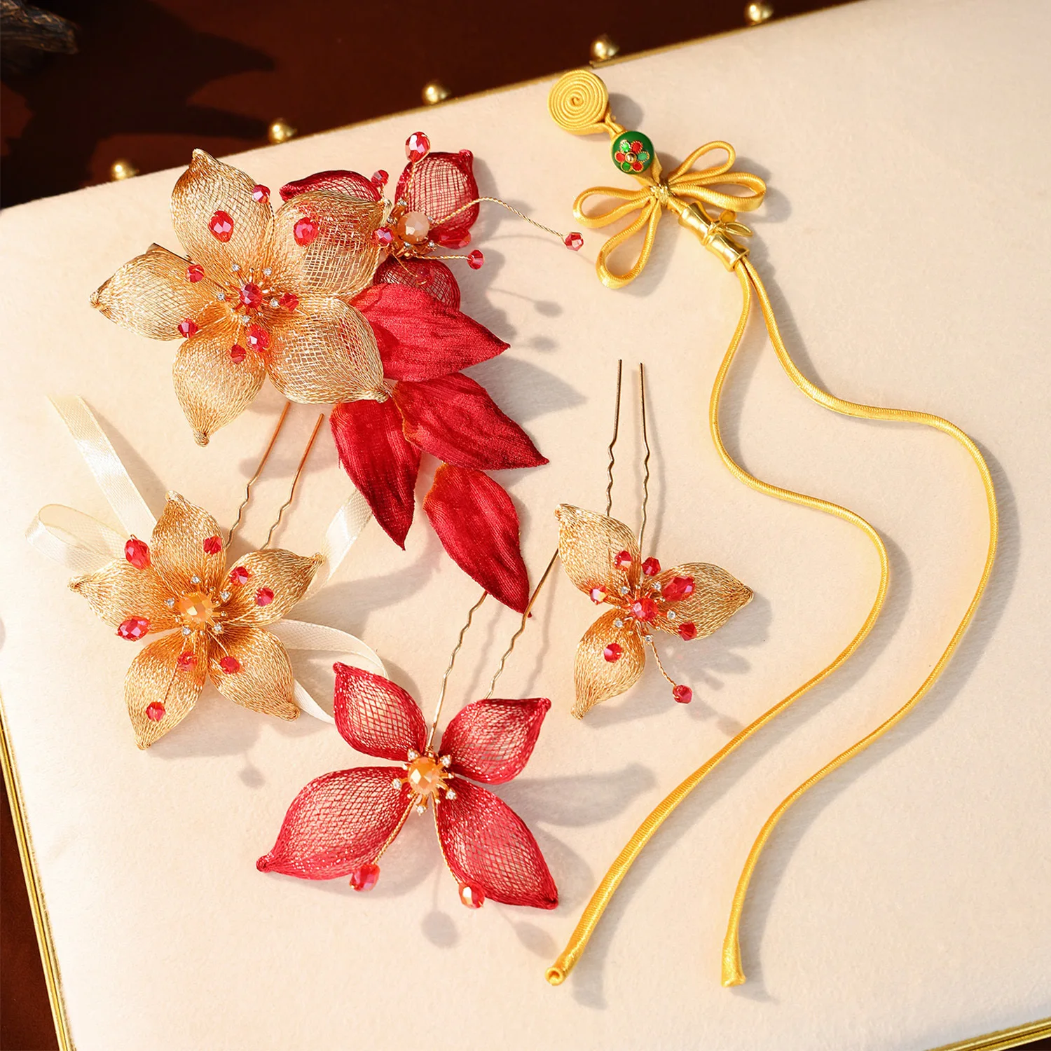 Bride Red Filigree Hair Clips Small Hairpins New Chinese Style Gold Red Set Xiuhe Cheongsam Morning Robe Hair Accessories Bridal