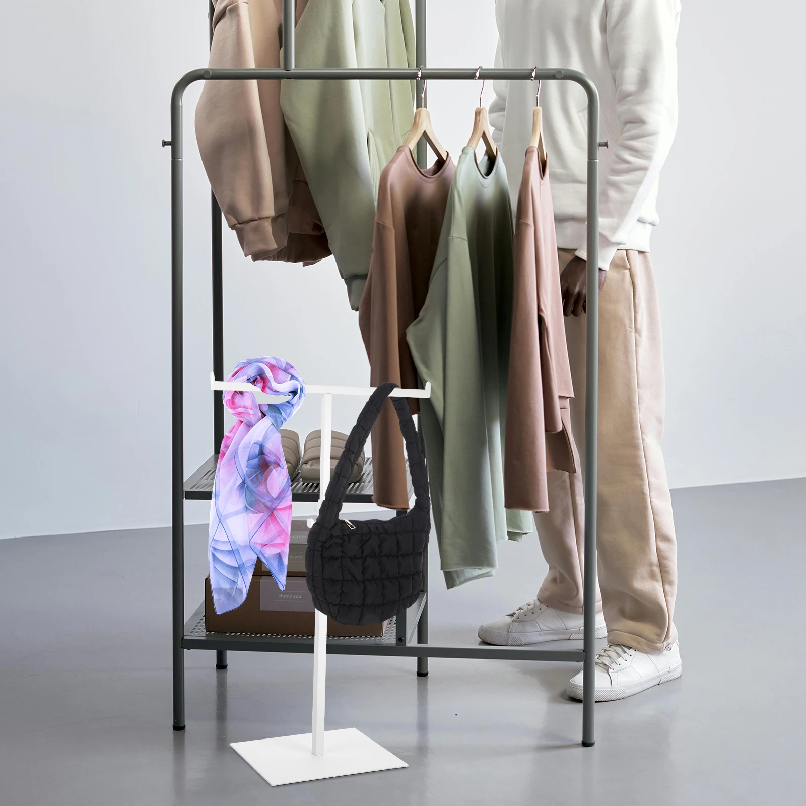 

T-Shaped Stainless Handbag Display Handbag Hanger Rack White Retail Stand Bag Holder Closet Travel Home Decor Item