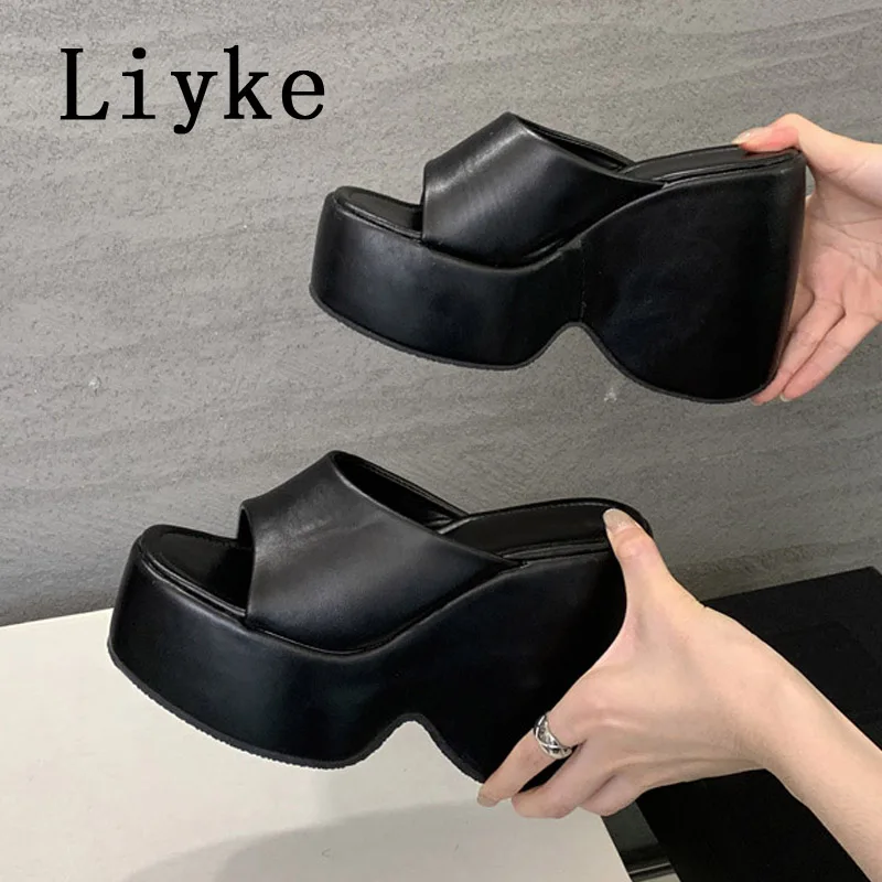 Liyke, zapatillas de cuña con plataforma de cuero blanco y negro para mujer, sandalias de tacón súper alto con punta abierta y parte inferior gruesa de 6,5 CM, zapatos femeninos