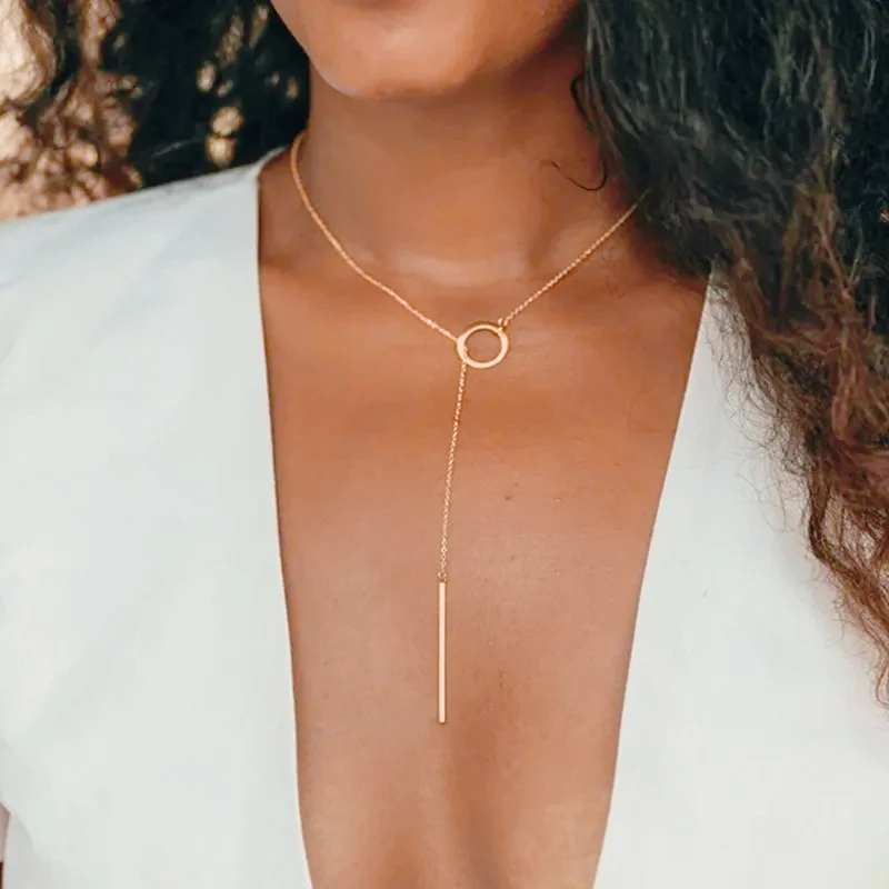 Heart-Shaped Alloy Necklace Wholesale European and American Cross-Border Jewelry Versatile Diamond-Studded Collarbone Chain Women's Wave Chain High-End Neck Chain