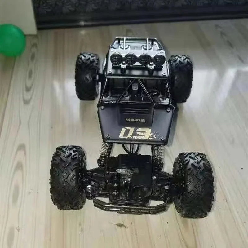 RC Car 6141 28cm 2.4G Alloy 4WD Remote Control Car RC Off-Road Truck High-Speed Electric All Terrain Climbing Toy Adult Gift