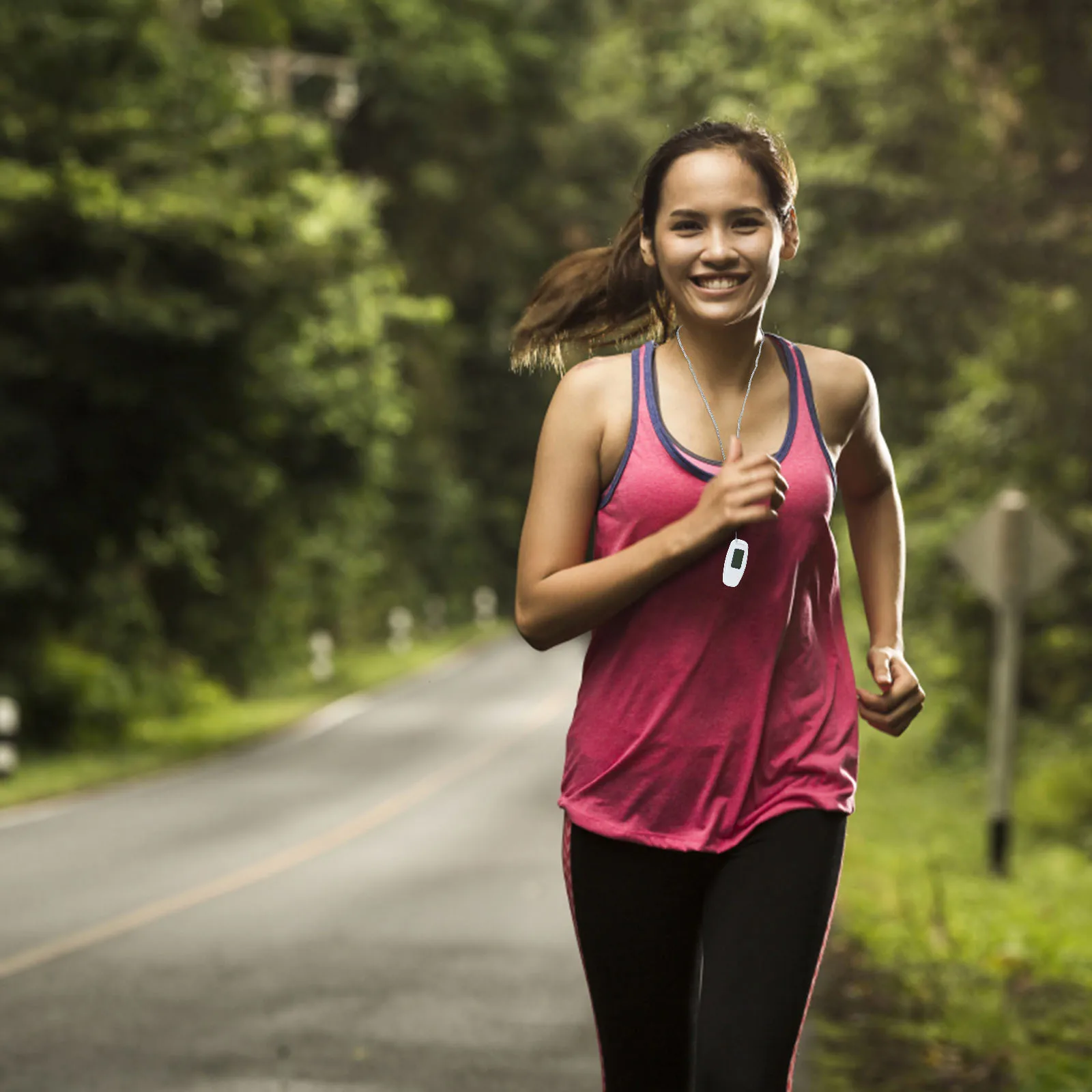 

1Set Pedometer Portable USB Charging Simple Style Small Clip Design Step Counter for Walking Running Outdoor Sports