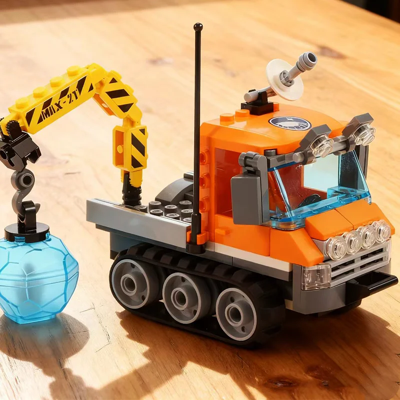 

Совместимый набор сторонних вечеринок, городская серия, строительные блоки, арктический снежный гусеничный полярный айрокол, гусеничный автомобиль, детские подарочные игрушки