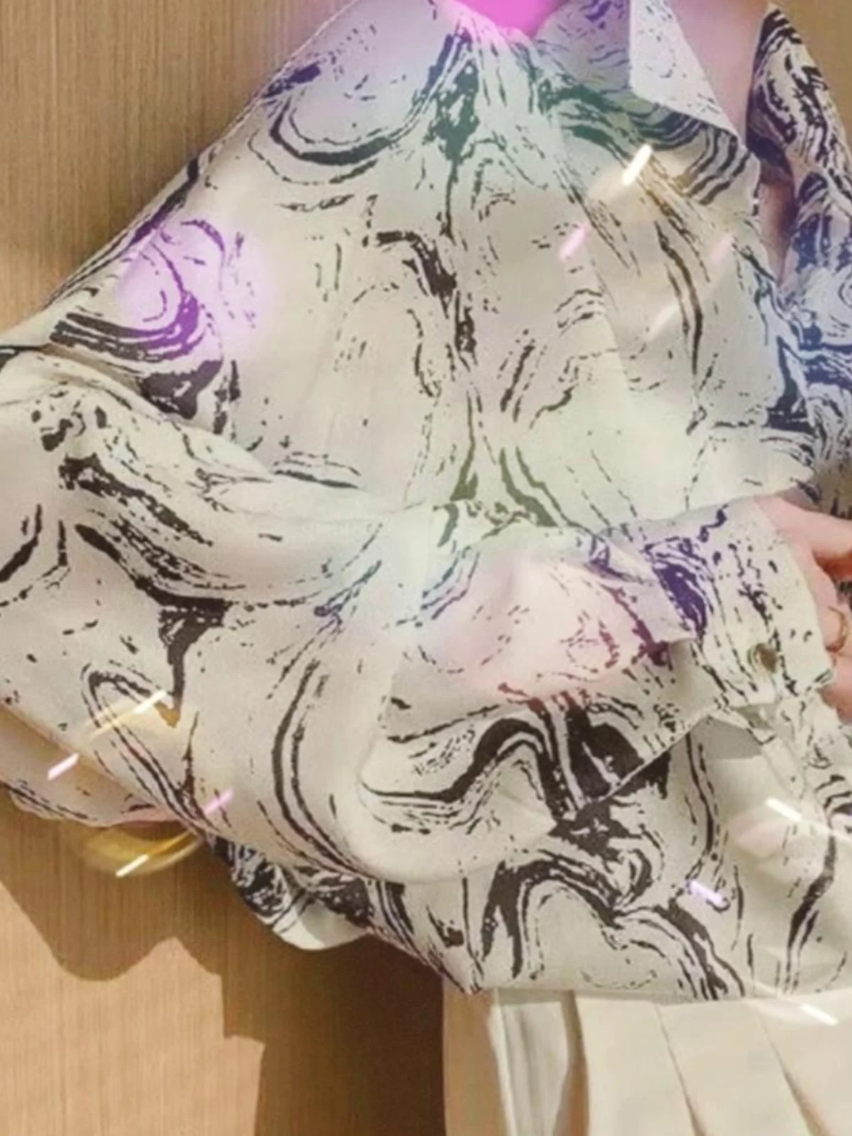 

Рубашка женская свободного кроя в стиле «чернильный принт» на раннюю осень 2025 года, повседневная, в корейском стиле, с длинным рукавом, на пуговицах, для создания милого и стильного образа