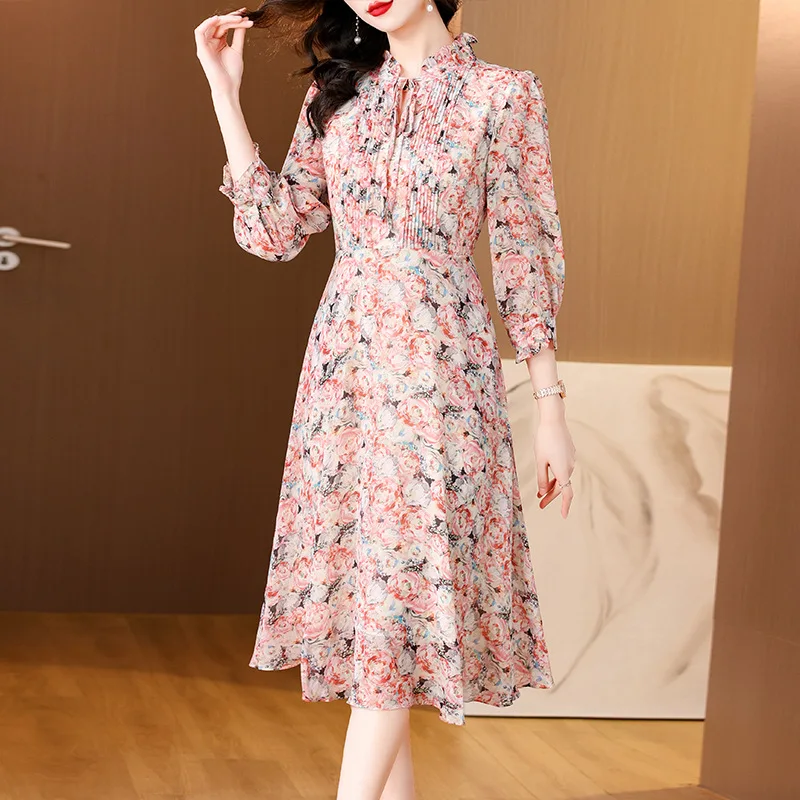 

2024 Women's Printed Chiffon Dress Spring New Style Wooden Ear Waist Slimming Pink Floral Skirt