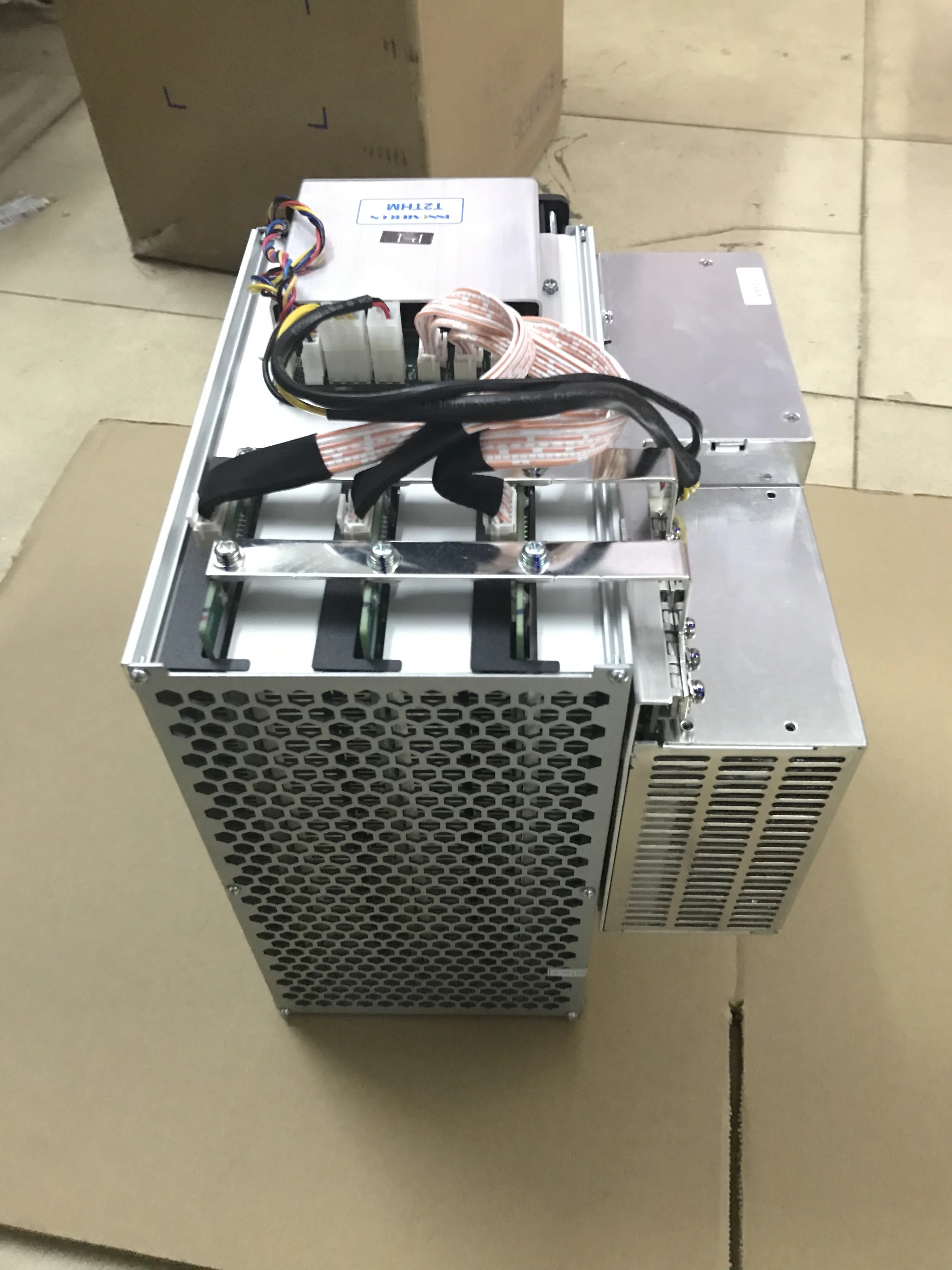 Used Innosilicon T2T 25Th/s  asic miner T2 Turbo  bitcoin BTC Mining machine with psu Better Than Antminer S9 z9 b7