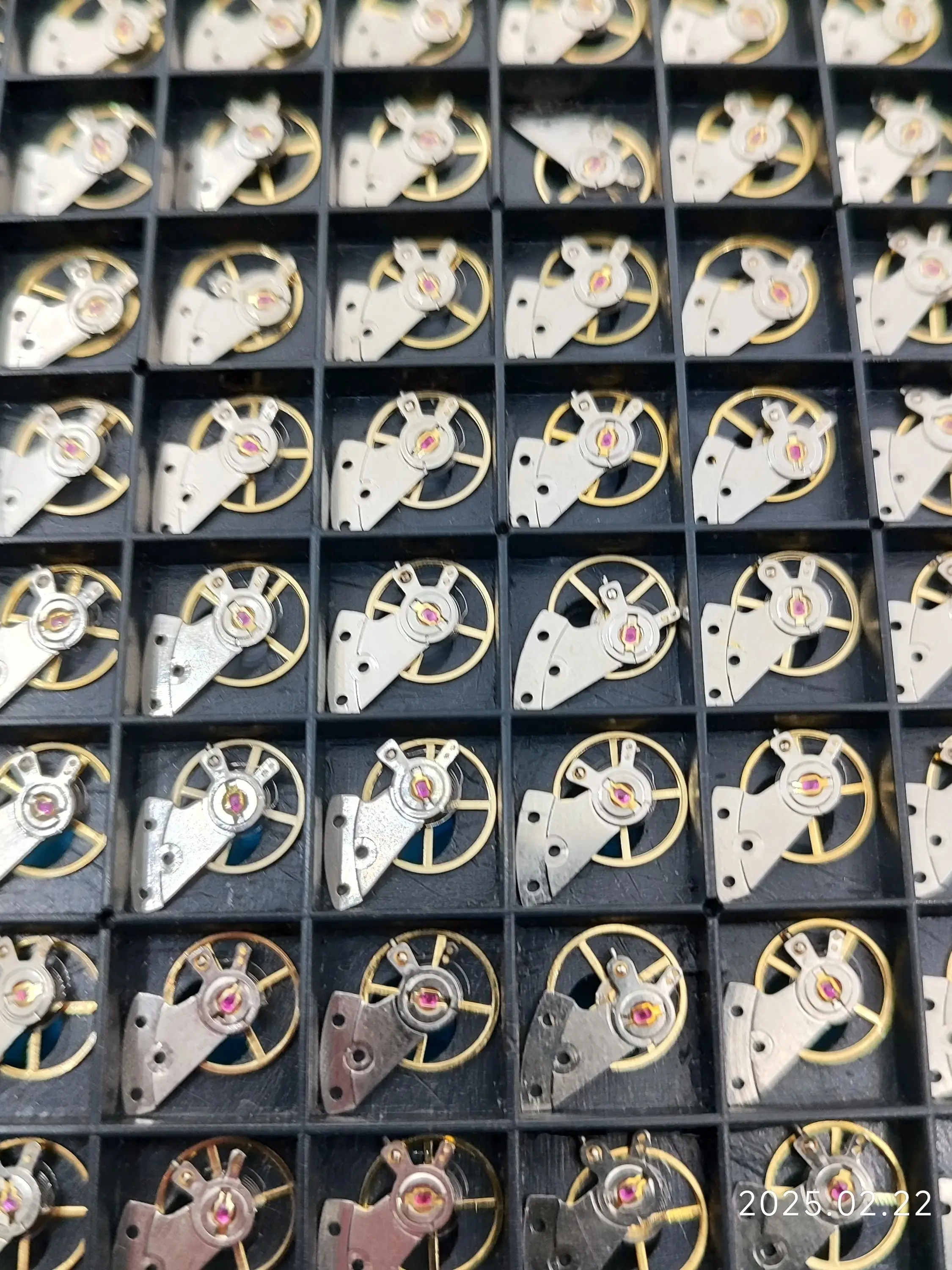 Watch accessories domestic balance wheel 8205 2813 movement balance wheel assembly set including swing clamp plate
