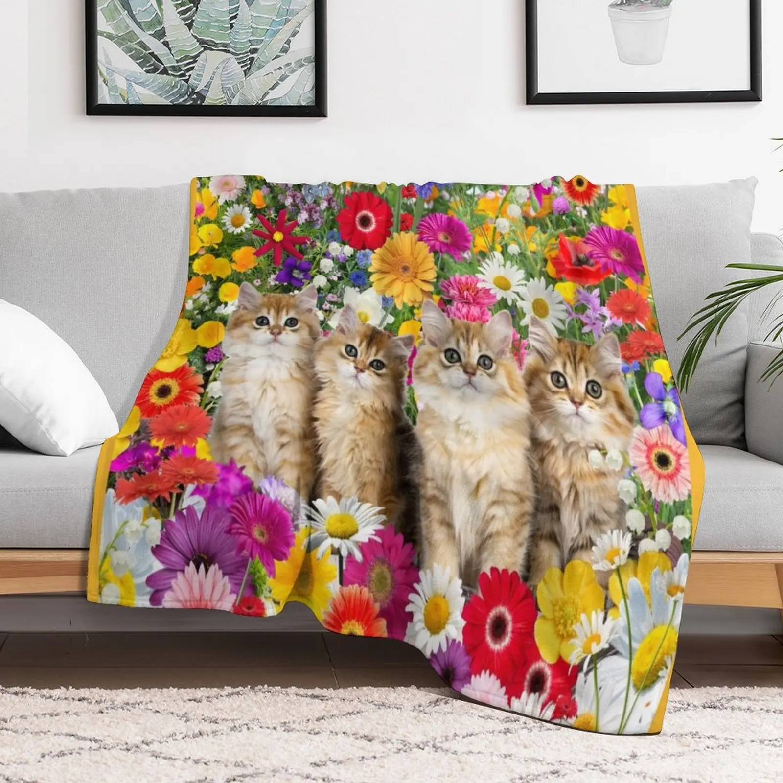 

Gorgeous Kittens In Wildflowers Collection Throw Blanket Sofa Throw Stuffeds Blankets Tourist Bed covers Blankets