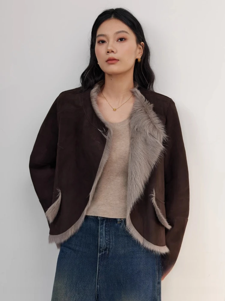 

Высококачественные роскошные зимние куртки из меха ягненка Toscana для женщин, новинка 2023 года, простое короткое замшевое пальто с круглым вырезом из натуральной козьей кожи