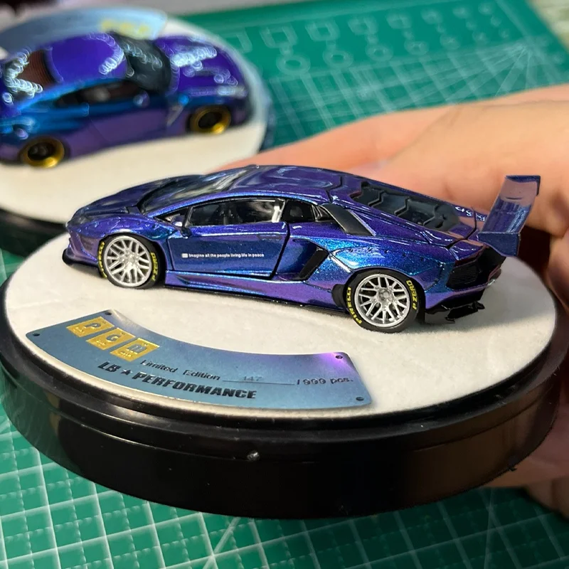 รถโมเดลโลหะผสม PGM 1/64 Aventador LBWK APAxpo ของเล่นสะสม ของขวัญคริสต์มาสสำหรับเด็กผู้ชาย