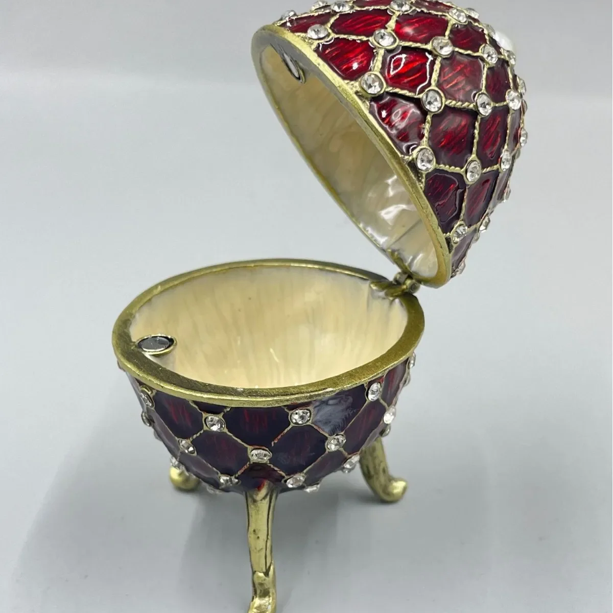Nordic creative retro home enamel egg storage box desktop jewelry necklace ring jewelry box metal ornament