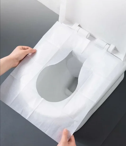 

50 pcs Household Disposable Toilet Cover Pad Toilet Paper Pad 100% Waterproof Travelling Bathroom Supplies Set