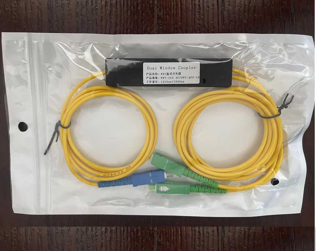 10PCS/lot 1X2 SC/UPC to SC/APC PLC Singlemode Fiber Optical Splitter FTTH PLC Fabrica Esse Splitter Box SM PLC 1x2 SC/UPC SC/APC