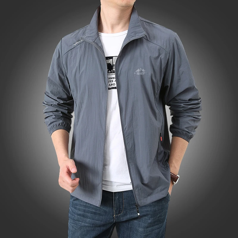 

UPF50+ Men Windbreaker Zip Pockets Uv Sun Protection Jackets Breathable Ultra-light Working Clothes Outdoor Skin Thin Coats Camp