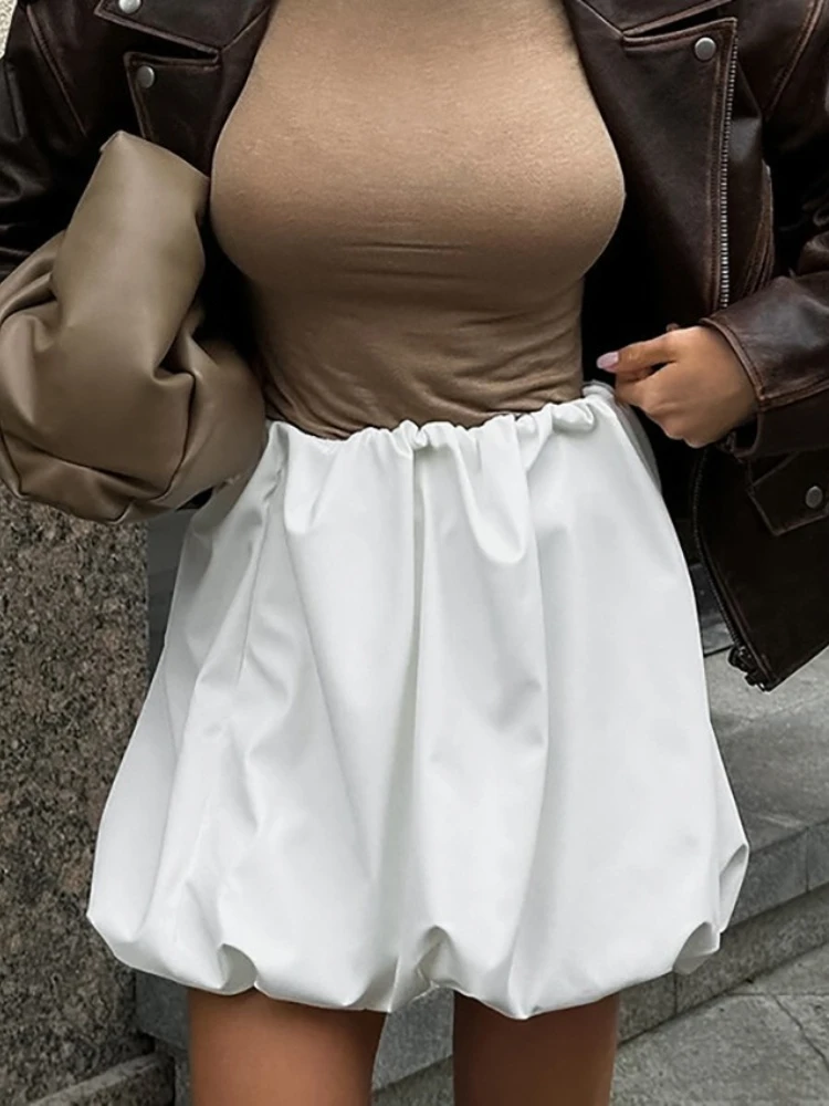 

Y2k White Bubble Mini Skirt for Women High Waist Puffy A-Line Flared Skirt Vintage Streetwear Ruffle Hem Pleated Short Skirts