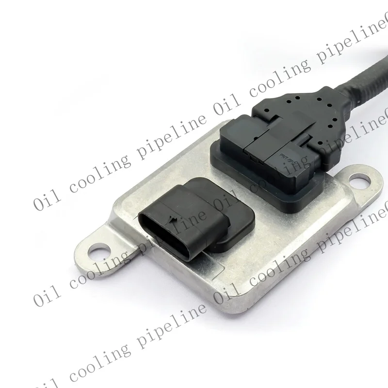 A+ 24V Nitrogen Oxide NOx Sensor 5801881001 5WK96791A For IVECO DAILY 2014-2018