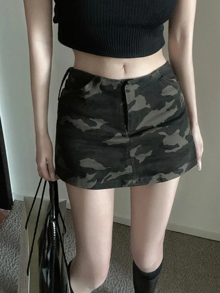 Zoki Camouflage Cargo Skirt Women Streetwear Y2K Sexy Mini Skirt American Vintage High Waist Casual Female Slim Skirt Summer New