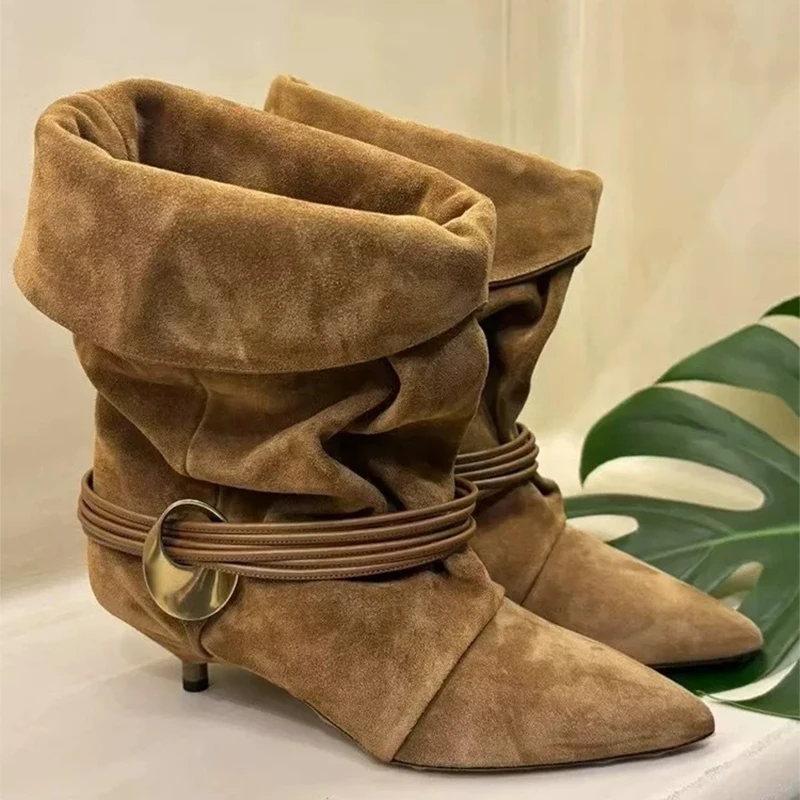 النساء مطوي حذاء من الجلد مع حلقة معدنية حزام الرجعية قبعات رعاة البقر الغربية الأحذية أشار تو كعب منخفض العلامة التجارية مصمم الأحذية كعب الأحذية