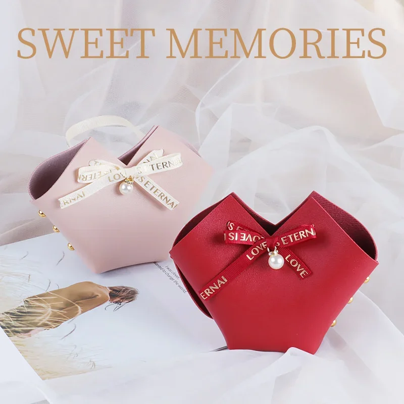 50pcs Heart Shaped Leather Gift Box Wedding Candy Bag Favors Box Packaging Handbag Baby Shower Birthday Party Gifts For Guests