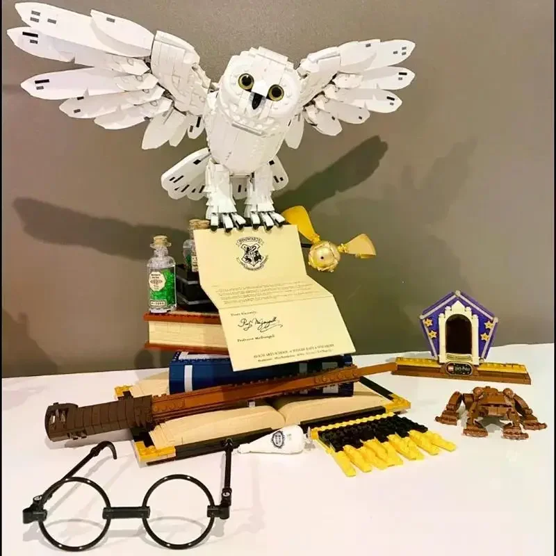 

3010Pcs Display Famous Icons Collectors' Edition Model Building Blocks Bricks Compatible Toys Kid Birthday Christmas Gift 76391
