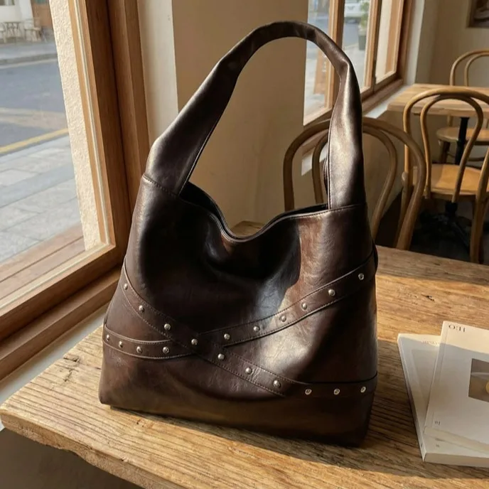 

Vintage Top Handle Tote Bag, Spacious Commuter Shoulder Bucket, Women's Day to Night Crossbody, Minimalist Sling Bag, Textured