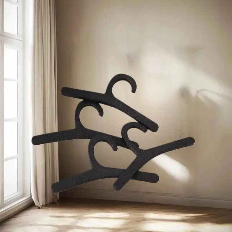 인형의 집 화이트/블랙 1/12 나무 옷걸이 장난감, 10개 세트, 재미있는 코스프레 미니어처 가구