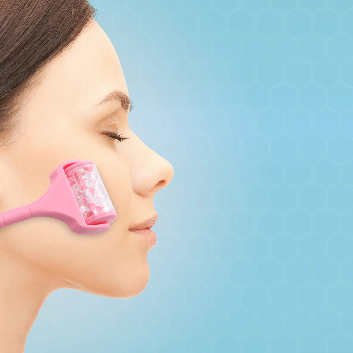 Masajeador Facial portátil, herramienta de elevación para el cuidado de la piel, rodillo Facial fino con mango rosa, cuentas transparentes, 1 ud.