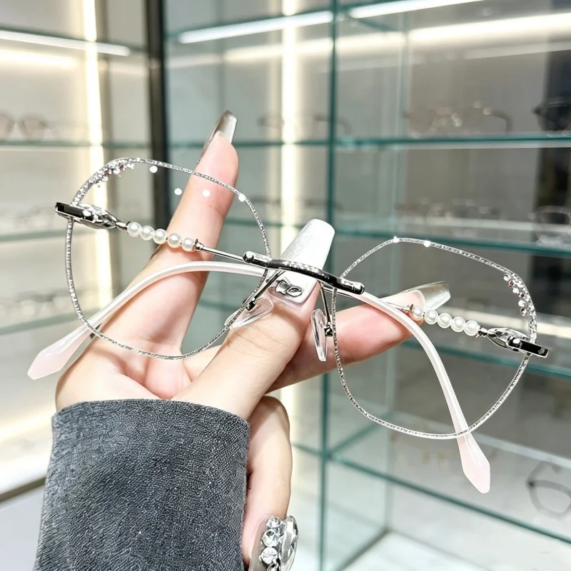 2026 Fashion Luxury Diamond Frameless Cutting Edge Women's Reading Glasses Ultra Light Pearl Large Frame Anti Blue Light Glasses