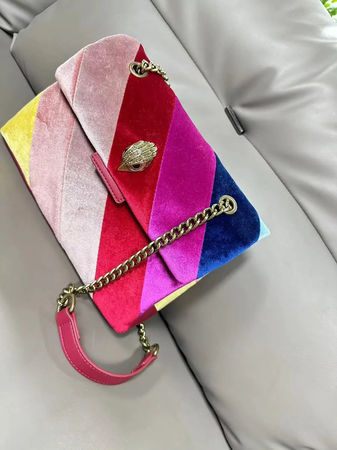 Kurt Geiger London 2023 Nieuwe Enkele Schouder Crossbody Tas Kleur Streep Patchwork Kleine Vierkante Tas Fluwelen Franse Kettingtas