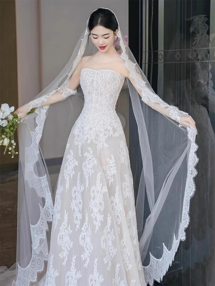 Abito da sposa senza spalline in pizzo francese di lusso Abito da festa elegante Abiti da sposa per spose Abito da sposa all'aperto personalizzato
