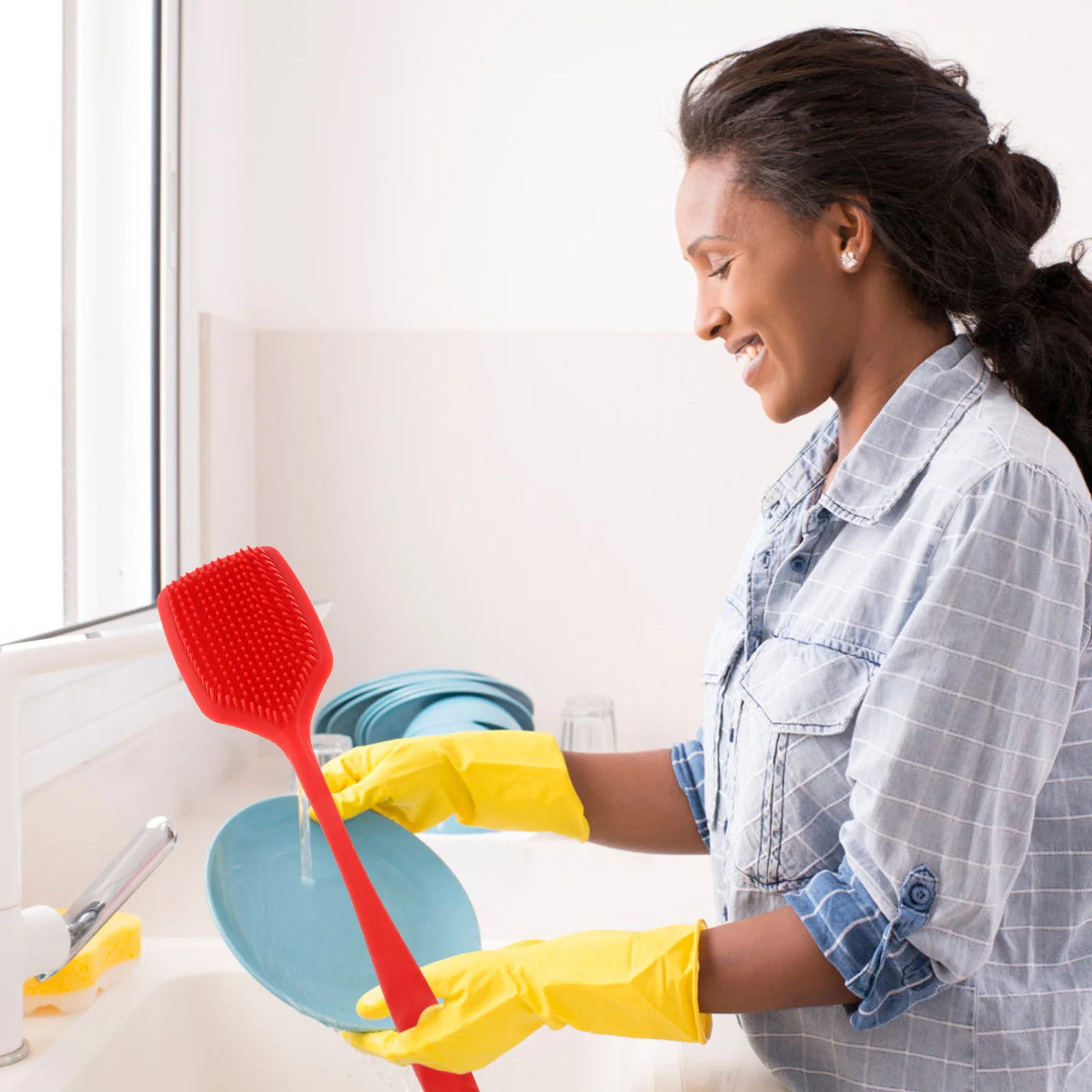 فرشاة تنظيف السيليكون شديدة التحمل ومقاومة للزيت ومقبض طويل لتنظيف المطبخ