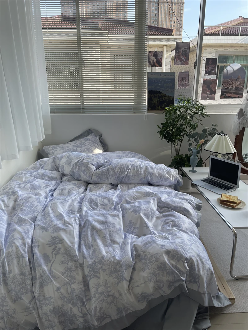 

Комплект постельного белья из четырех предметов Lime Dream Grey Summer Washed Ice Silk - пододеяльник, простыня, аксессуары для кровати
